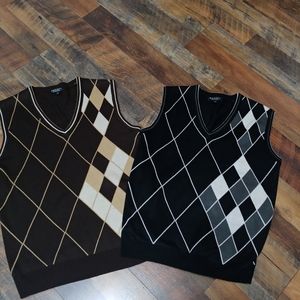 PAIR of Sweater Vests, size M, Pronti Collection by Phita